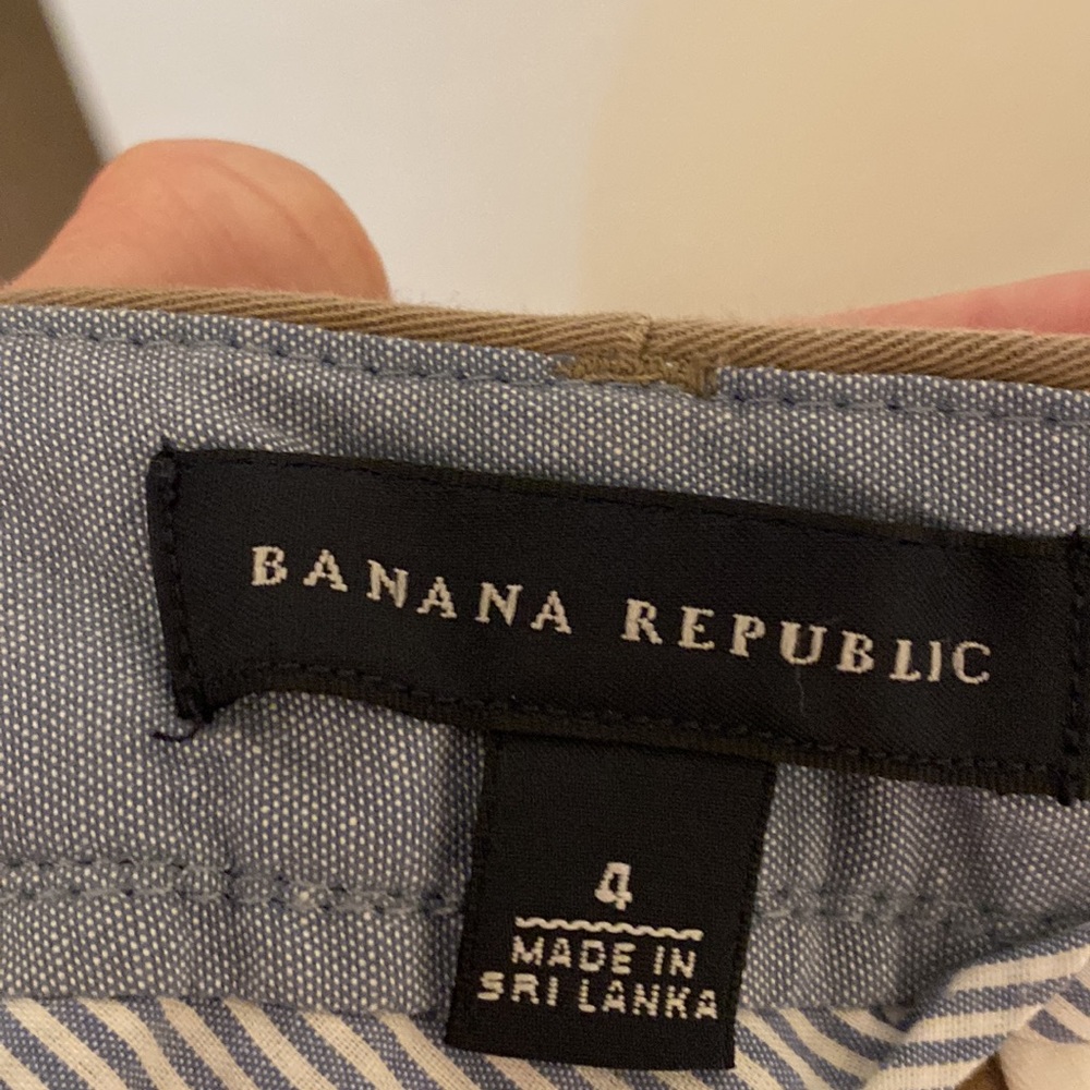 Shorts - Picture 3 of 3